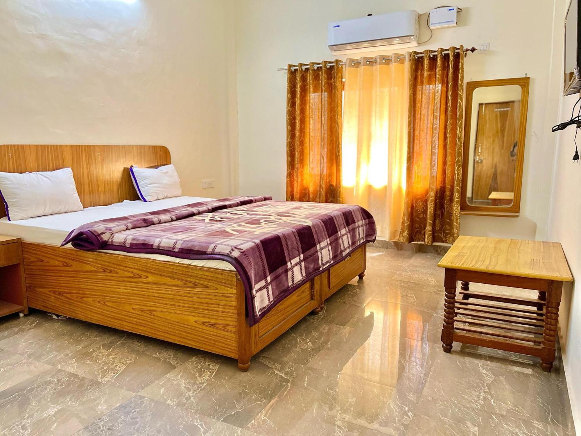 Aditya Palace Orchha Zewnętrze zdjęcie