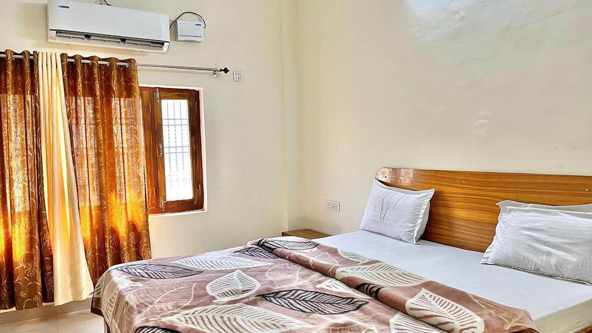 Aditya Palace Orchha Zewnętrze zdjęcie