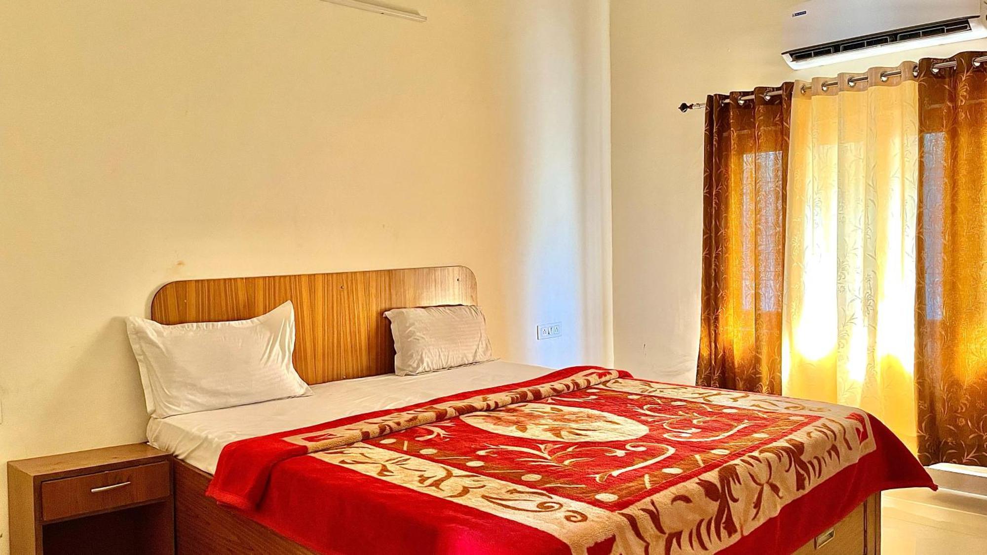 Aditya Palace Orchha Zewnętrze zdjęcie